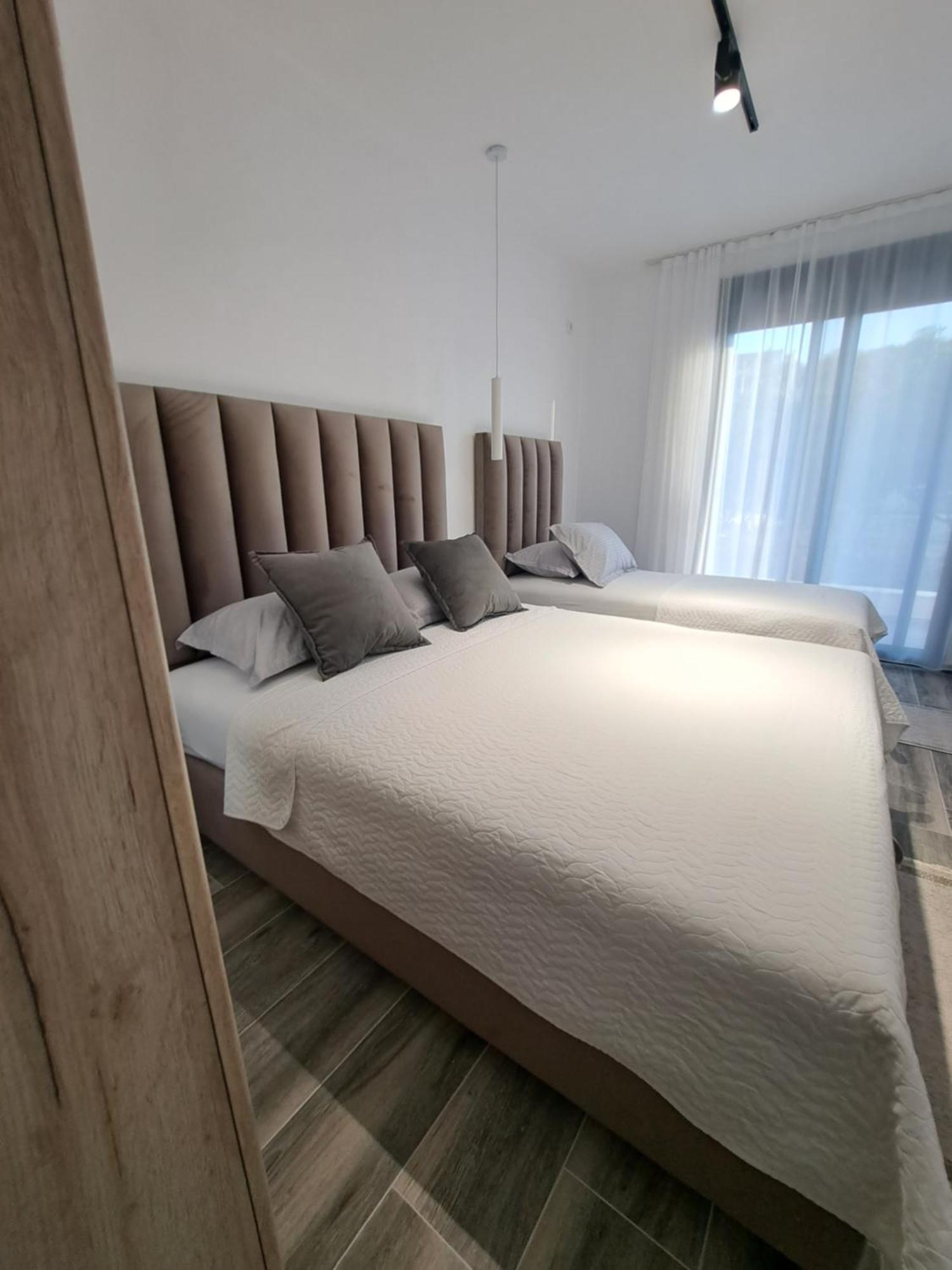 Apartments Pepdjonovic 乌尔齐尼 外观 照片